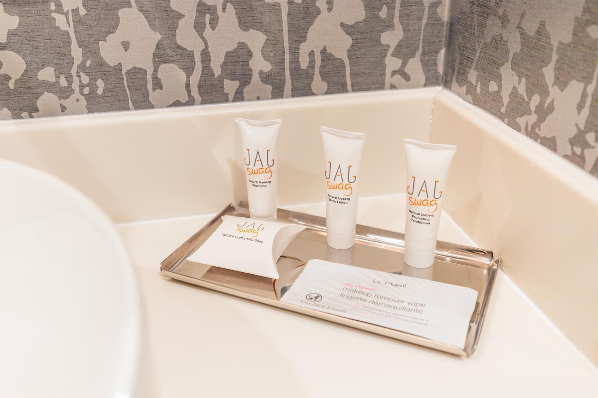 JAG Boutique Hotel St. John's Exteriör bild